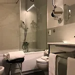 Art Piazza Carita' 4* Napoli