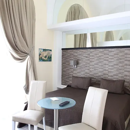 Art Resort Piazza Carita' Hotel Naples