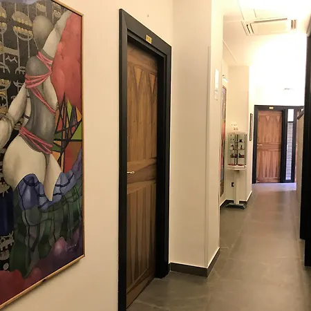 Art Piazza Carita' Hotel Napoli