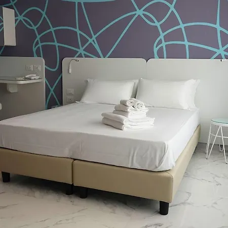 Art Resort Piazza Carita' Hotel