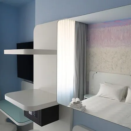 Hotel Art Resort Piazza Carita' Naples