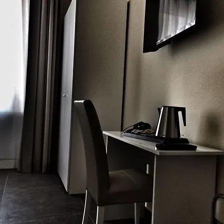 Art Resort Piazza Carita' 4*