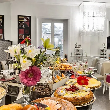 Hotel Art Resort Piazza Carita' Naples
