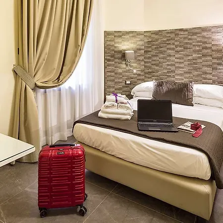 Hotel Art Resort Piazza Carita' 4*