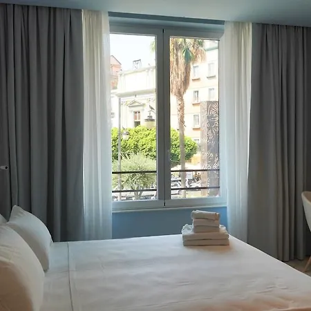 Art Piazza Carita' Hotel Napoli