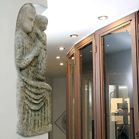 Hotel Art Resort Piazza Carita' Naples