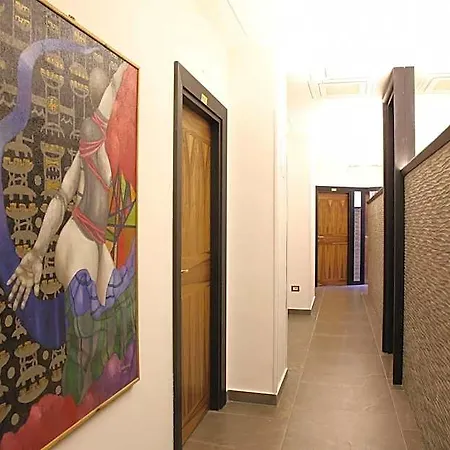 Art Resort Piazza Carita' Naples