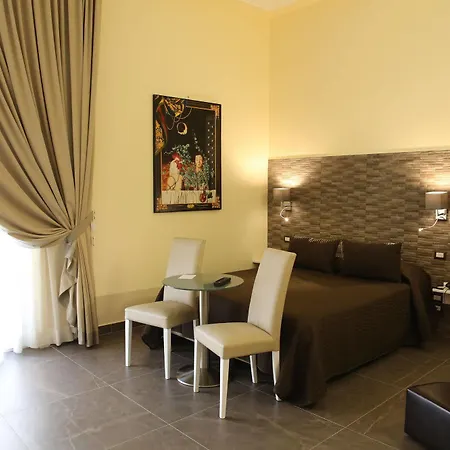 Art Resort Piazza Carita' Hotel