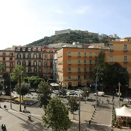 Art Piazza Carita' Hotell