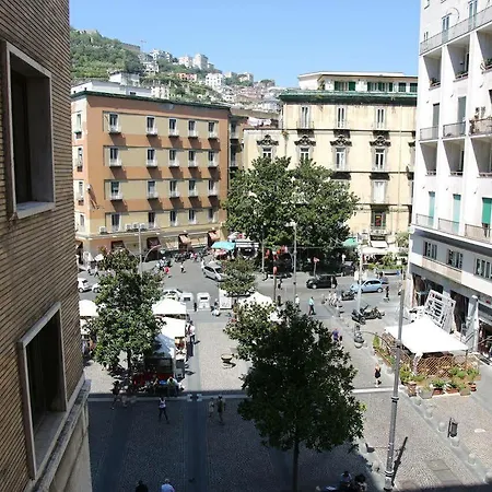 Art Piazza Carita' Hotell 4*
